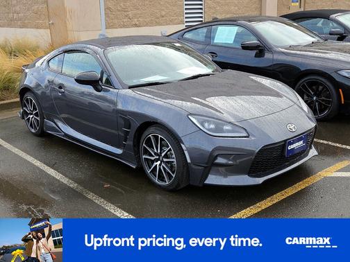 2023 Toyota GR86 Base (M6)