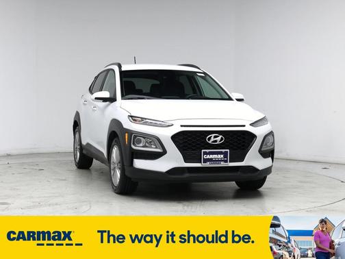 2021 Hyundai KONA SEL