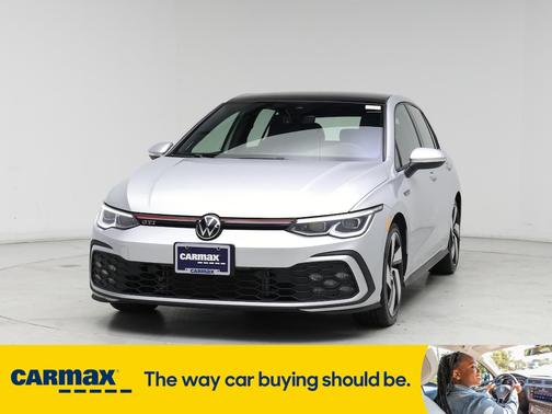 2022 Volkswagen Golf GTI SE