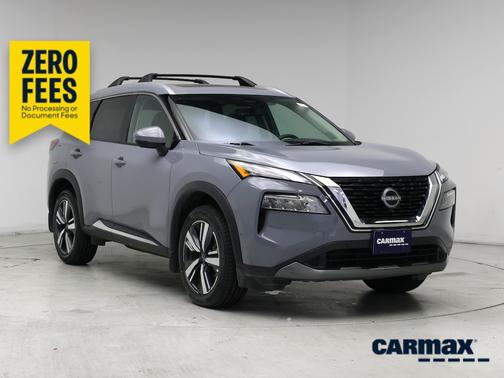 Gray 2023 Nissan Rogue SL