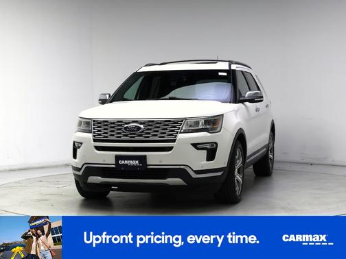 White 2018 Ford Explorer Platinum