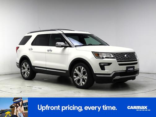 White 2018 Ford Explorer Platinum