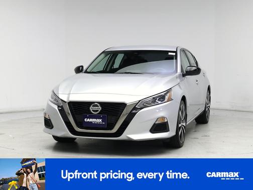 2022 Nissan Altima SR