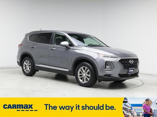 2019 Hyundai SANTA FE SE