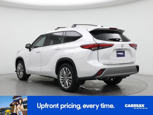 2023 Toyota Highlander Platinum