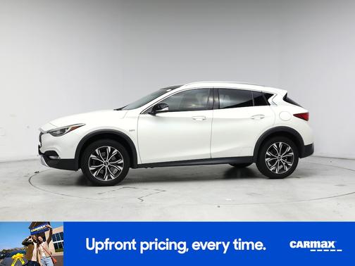 White 2017 INFINITI QX30 Premium