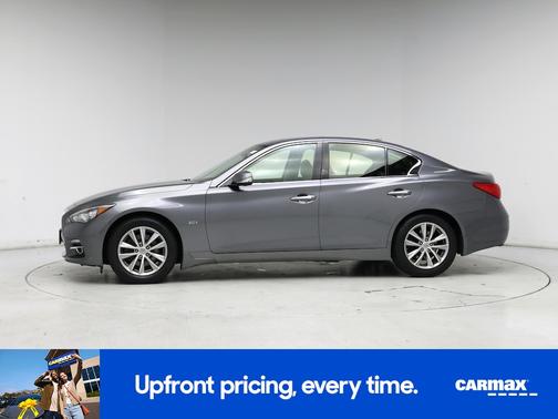 2016 INFINITI Q50 Premium