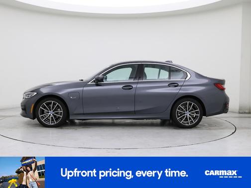 2022 BMW 330e xDrive30e