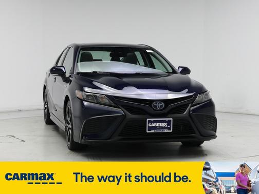 2021 Toyota Camry Hybrid SE