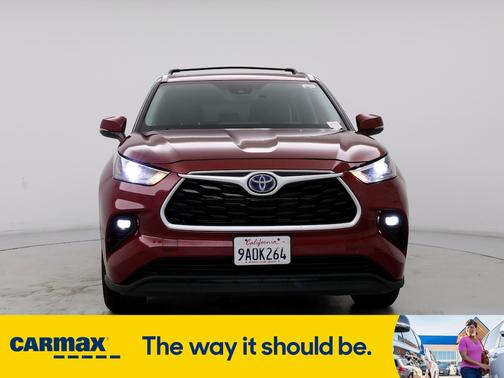 2022 Toyota Highlander Hybrid XLE