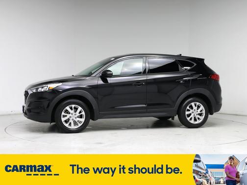 2021 Hyundai TUCSON SE