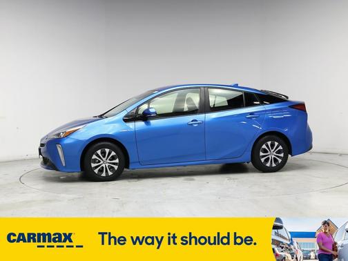2019 Toyota Prius LE