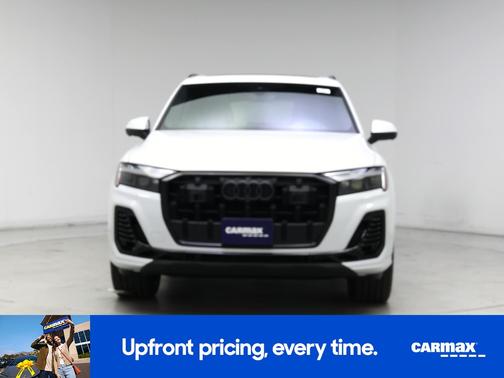 White 2025 Audi Q7 Prestige