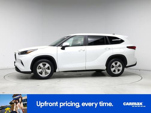 White 2023 Toyota Highlander LE