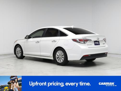 2016 Hyundai SONATA Hybrid SE