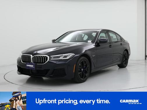 2022 BMW 530e e xDrive