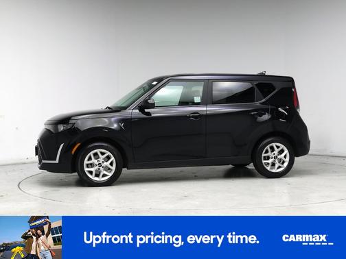 Black 2024 Kia Soul LX