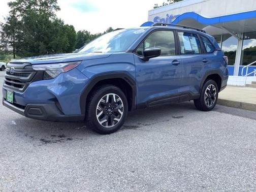 2025 Subaru Forester Base