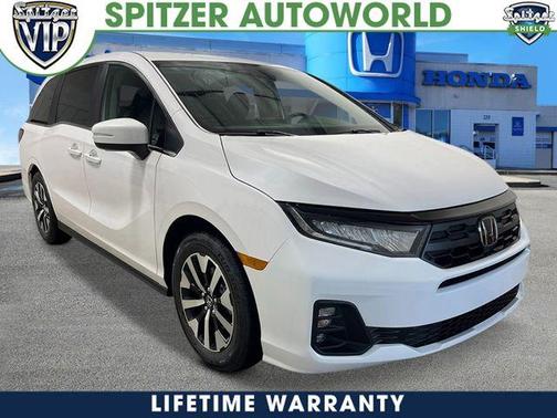 Platinum White Pearl 2026 Honda Odyssey EX-L
