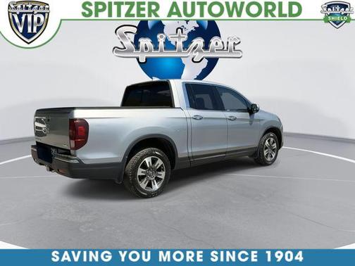 Lunar Silver Metallic 2019 Honda Ridgeline RTL-E