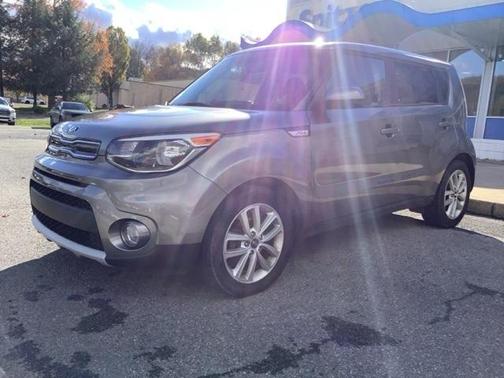 2019 Kia Soul +