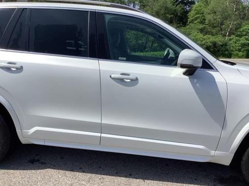 2018 Volvo XC90 T5 Momentum