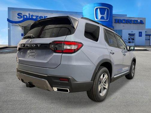 Sonic Gray Pearl 2026 Honda Pilot EX-L