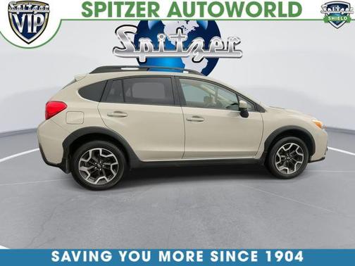 Desert Khaki 2017 Subaru Crosstrek 2.0i Premium