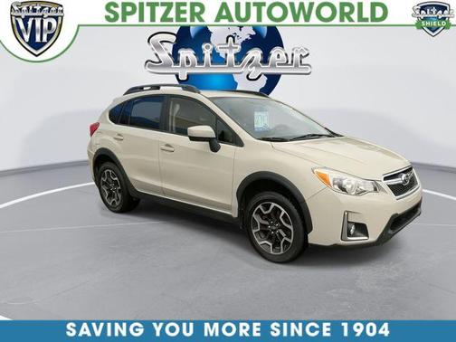 Desert Khaki 2017 Subaru Crosstrek 2.0i Premium