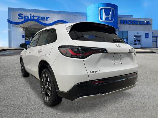 Platinum White Pearl 2026 Honda HR-V EX-L