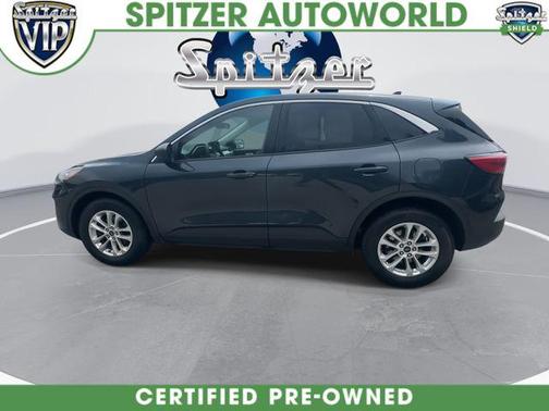 Blue Metallic 2022 Ford Escape SE