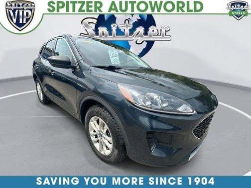 Blue Metallic 2022 Ford Escape SE