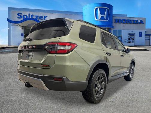 2026 Honda Pilot TrailSport