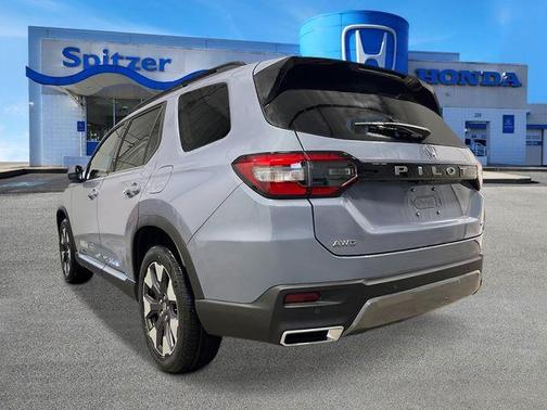 Sonic Blue 2026 Honda Pilot Elite