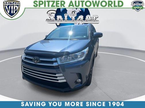 Shoreline Mist 2019 Toyota Highlander XLE