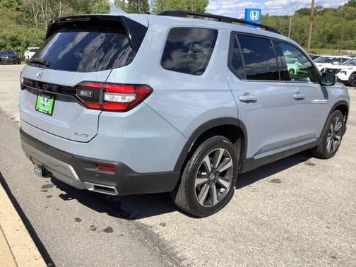 2025 Honda Pilot Elite