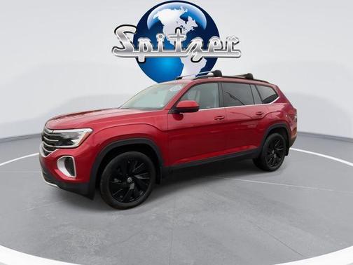 2024 Volkswagen Atlas 2.0T SE