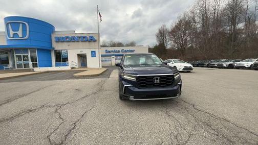 Obsidian Blue Pearl 2023 Honda Pilot EX-L 8-Passenger