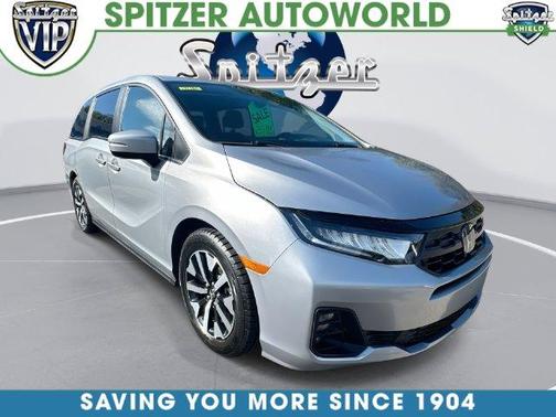 Solar Silver Metallic 2025 Honda Odyssey EX-L