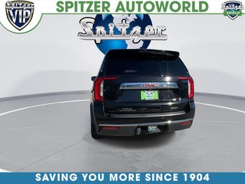 2024 GMC Yukon XL SLT