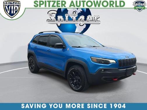 Hydro Blue Pearlcoat 2022 Jeep Cherokee Trailhawk