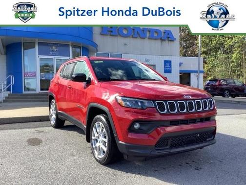 2023 Jeep Compass Latitude Lux