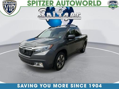 Modern Steel Metallic 2018 Honda Ridgeline RTL-E