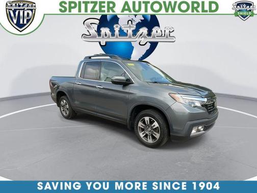 Modern Steel Metallic 2018 Honda Ridgeline RTL-E