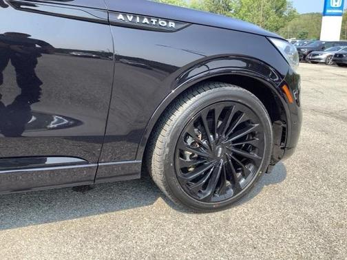 2022 Lincoln Aviator Reserve AWD
