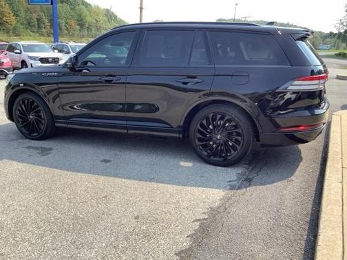 2022 Lincoln Aviator Reserve AWD