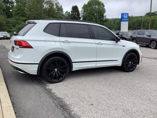 2021 Volkswagen Tiguan 2.0T SE R-Line Black