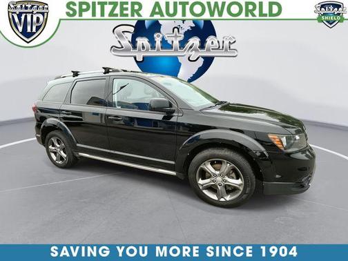 Pitch Black Clearcoat 2016 Dodge Journey Crossroad