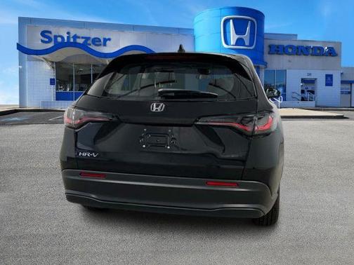 Crystal Black Pearl 2024 Honda HR-V LX