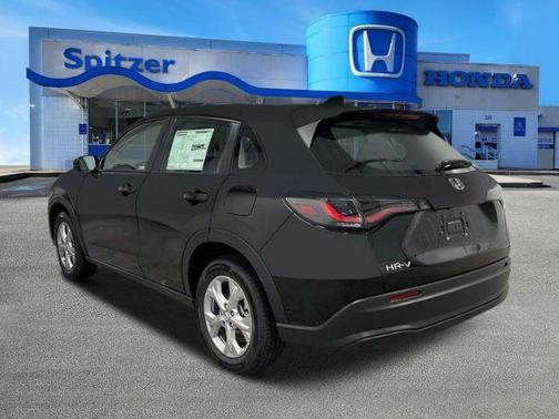 Crystal Black Pearl 2024 Honda HR-V LX